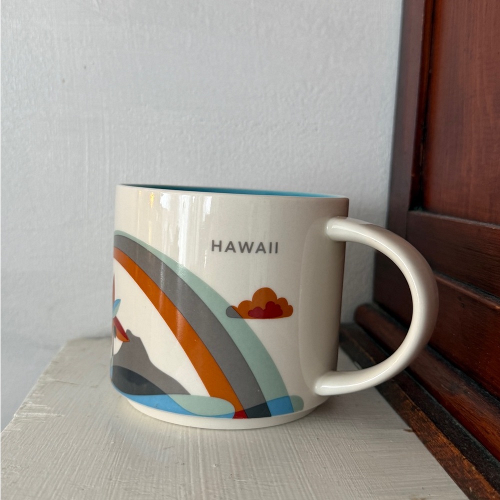 Starbucks you are here collection Hawaii Rainbow Ceramic Mug